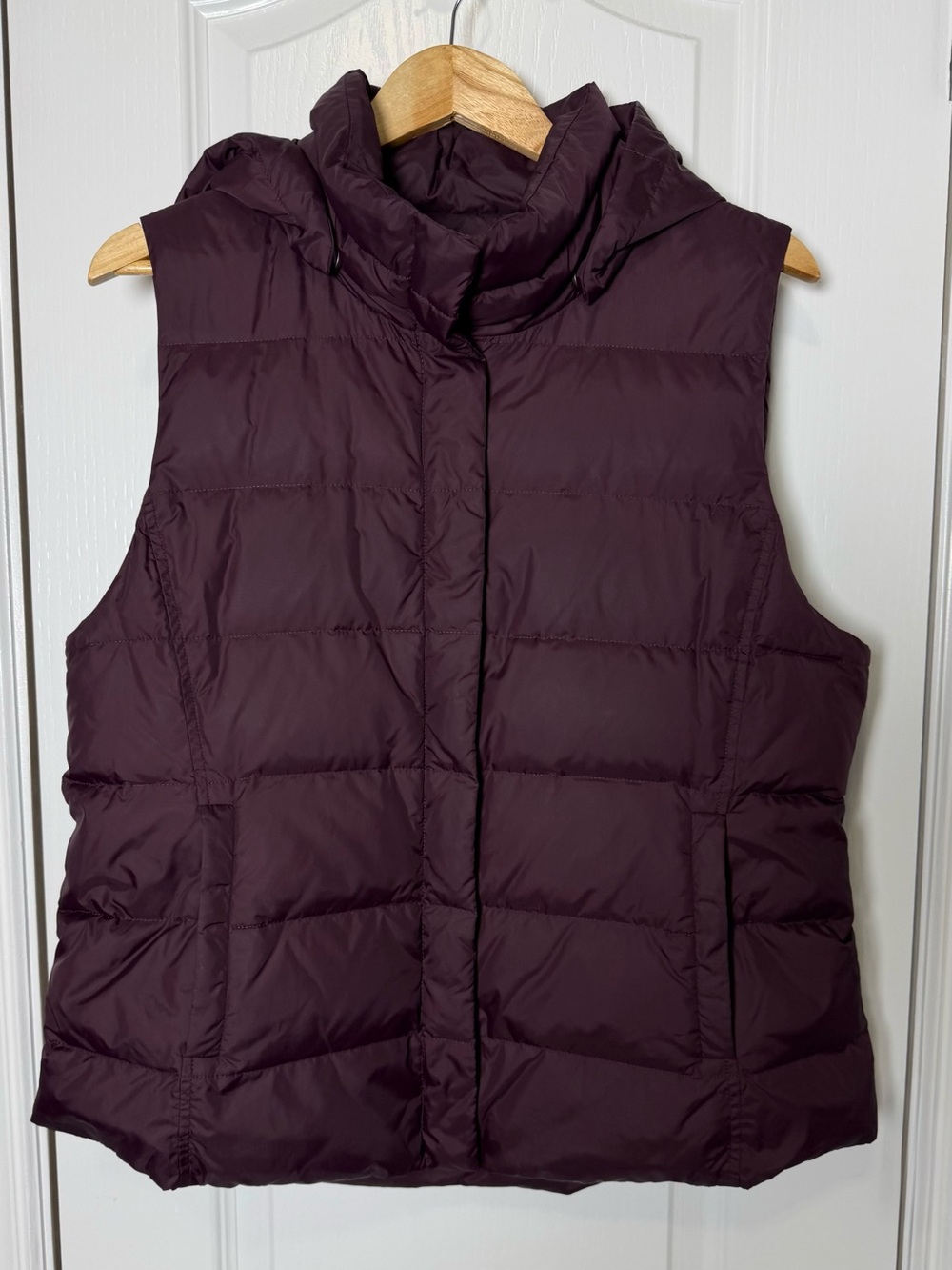 Eileen Fisher Hooded Down Puffer Vest Dark Plum Purple Medium - Picture 4 of 9